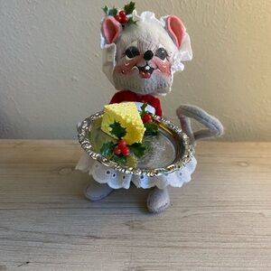 Annalee Mouse Figurine with Tray